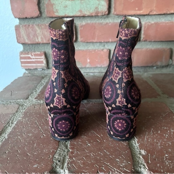 Maliparmi Tapestry Geometric Print Ankle Booties Sz 8 - Picture 6 of 12